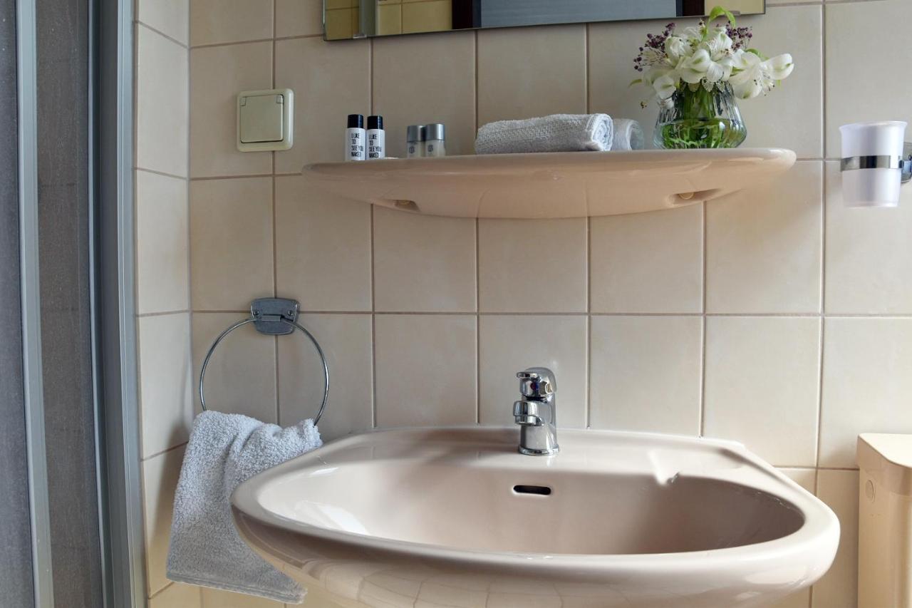 Hotel Goldene Rose Ebersbach an der Fils Luaran gambar