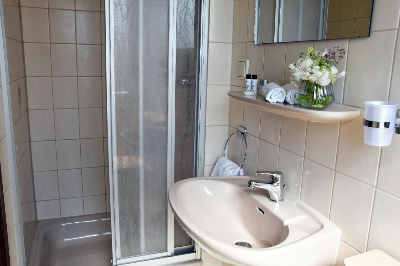 Hotel Goldene Rose Ebersbach an der Fils Luaran gambar